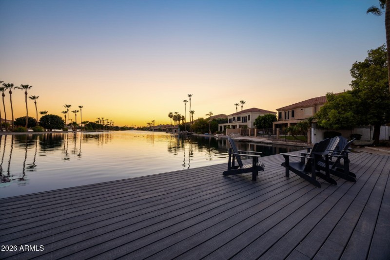 64-web-or-mls-578-n-acacia-dr