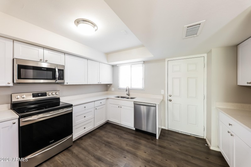 004-photo-kitchen-15009700