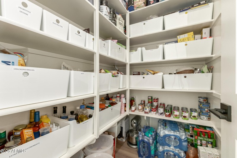 Walk-in Pantry