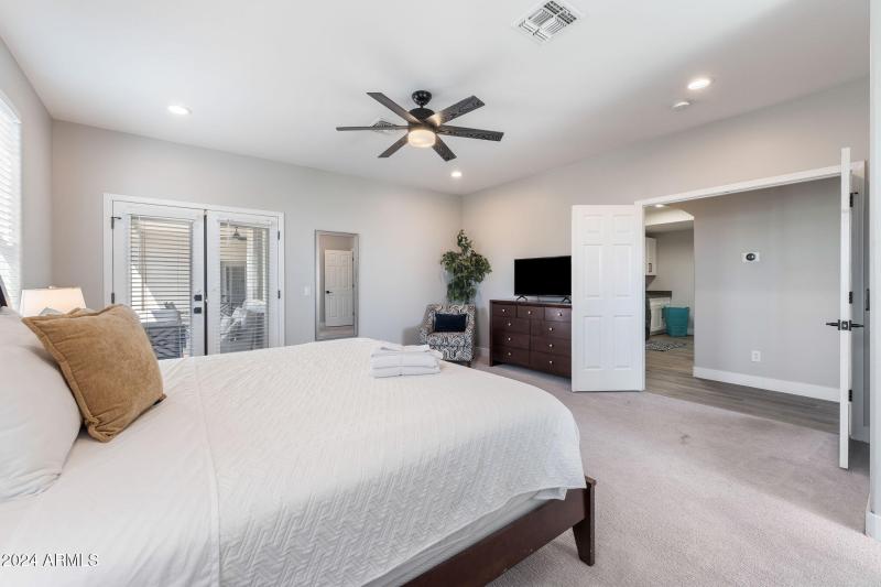 023__1920 E Aurelius Ave