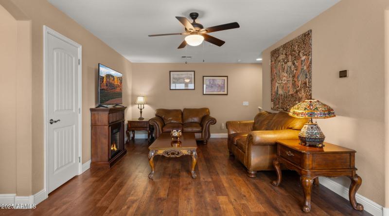 37-web-or-mls-Upstairs Loft2