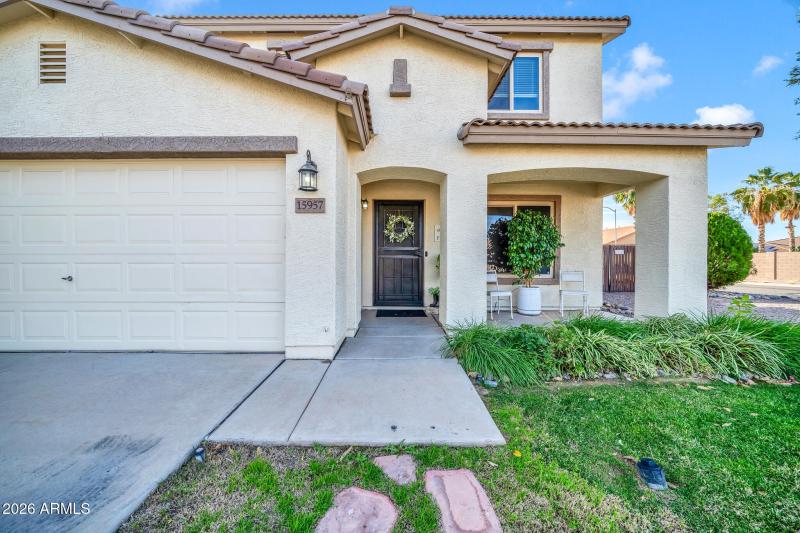 15957 W Crocus Dr-3_(2048)