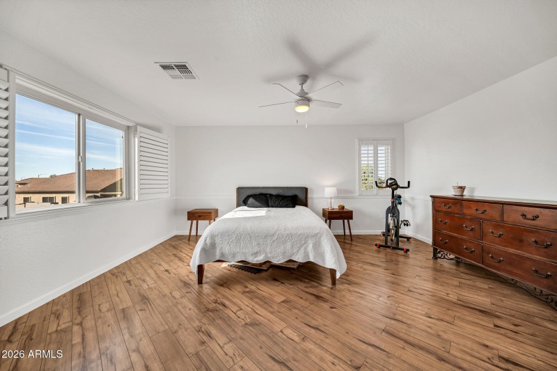 15957 W Crocus Dr-20_(2048)