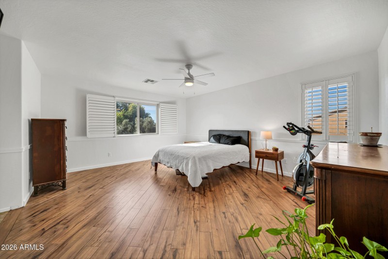 15957 W Crocus Dr-24_(2048)