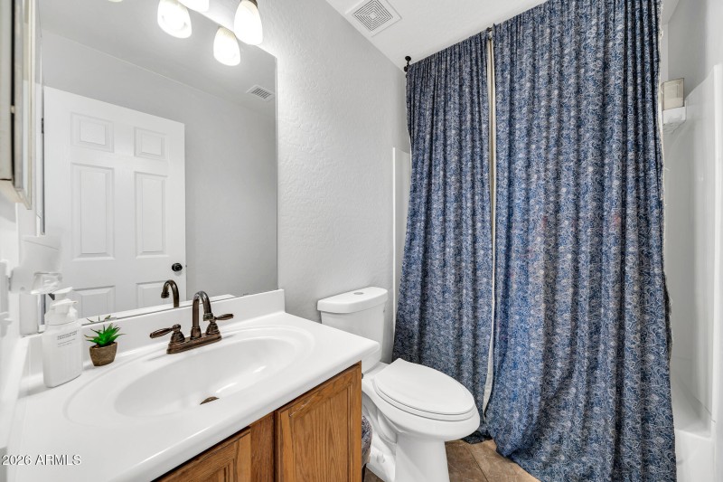 15957 W Crocus Dr-28_(2048)