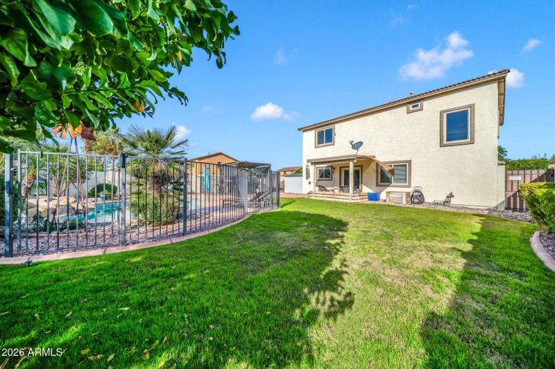 15957 W Crocus Dr-34_(2048)