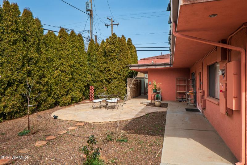 JL_45BirchBlvd-exteriors-09