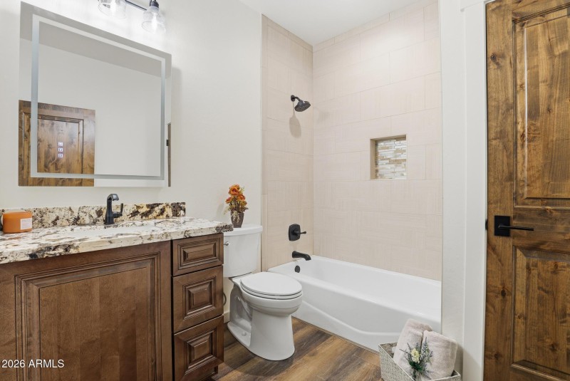 11015_Kinzer_015 copy