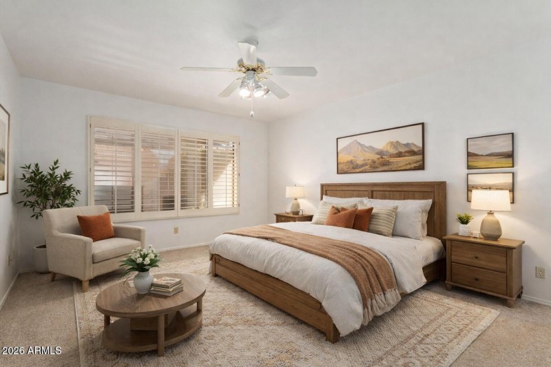 1531 E Buena Vista Dr