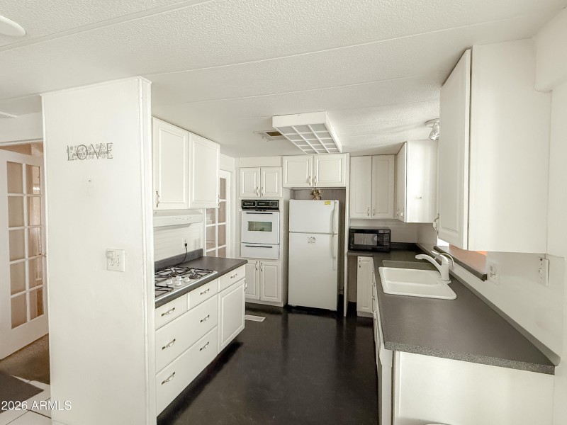 Bright white kitchen