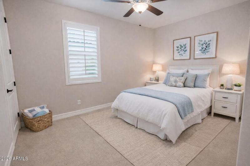 Guest Bedroom (2)