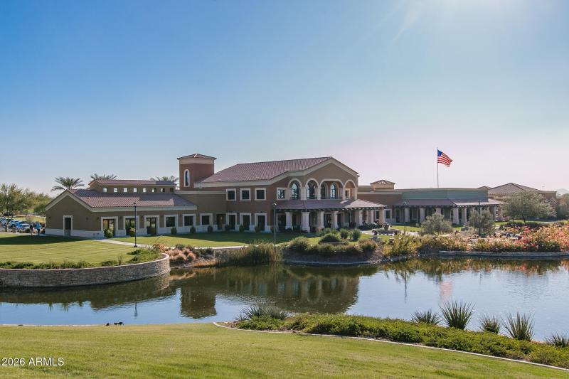 R) REC CENTER