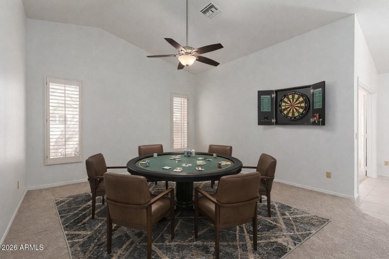 1531 E Buena Vista Dr