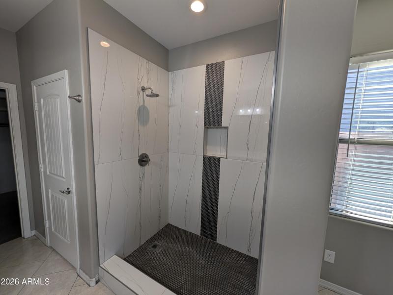 PXL_20260113_213800549