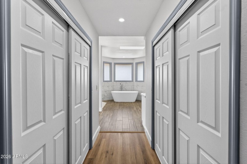 56-web-or-mls-24-E Telegraph Dr