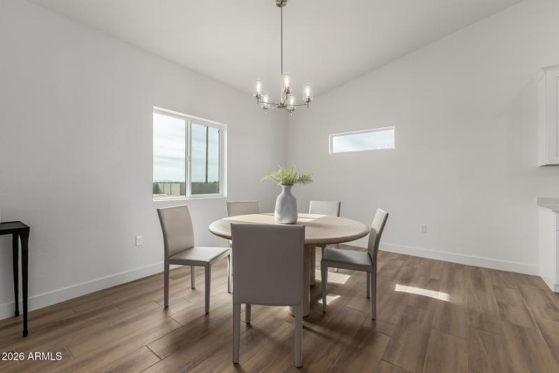 13 Sandstone Mountain