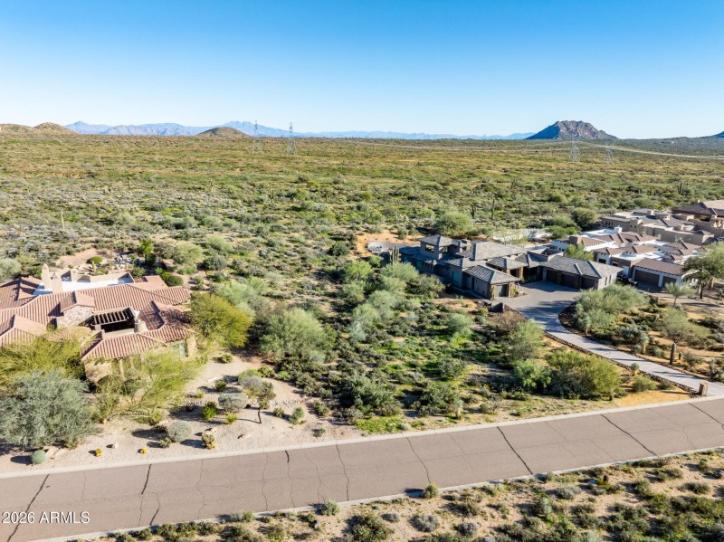 37247 N Boulder View Dr