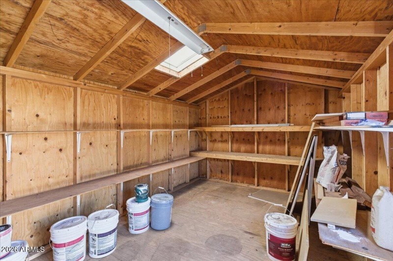 11-4210_N_18th_Ave_58