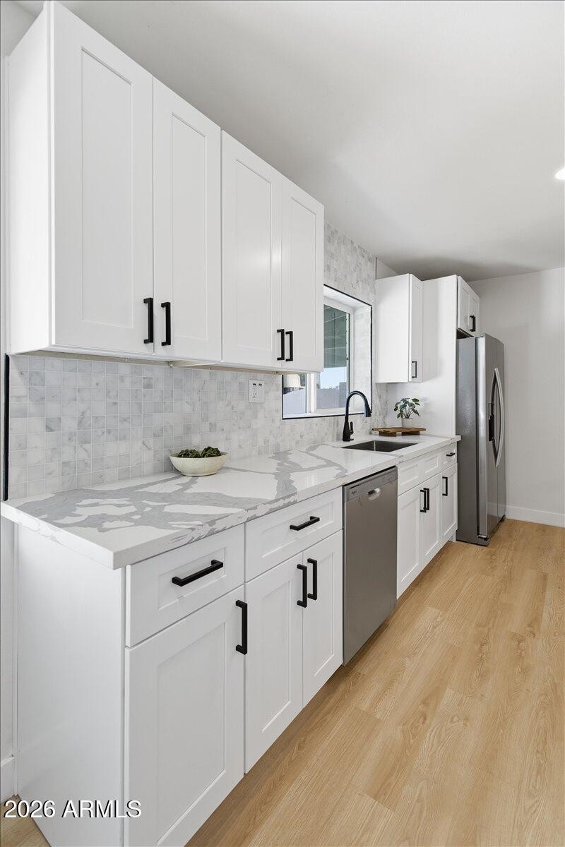 14-4210_N_18th_Ave_55