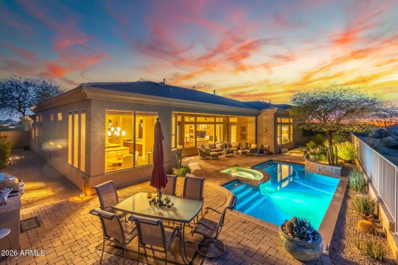 117-web-or-mls-DSC04490-HDR-Edit