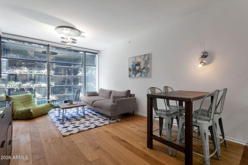 5-web-or-mls-Qp-9289