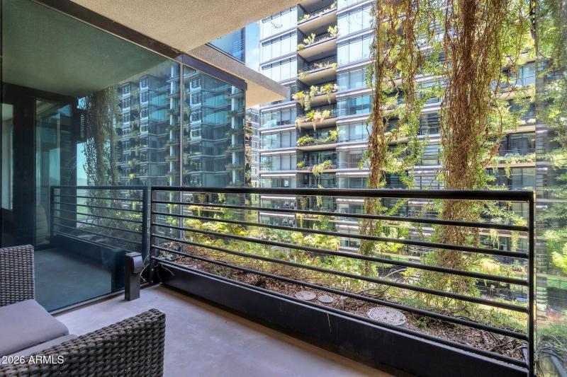 15-web-or-mls-Qp-9305