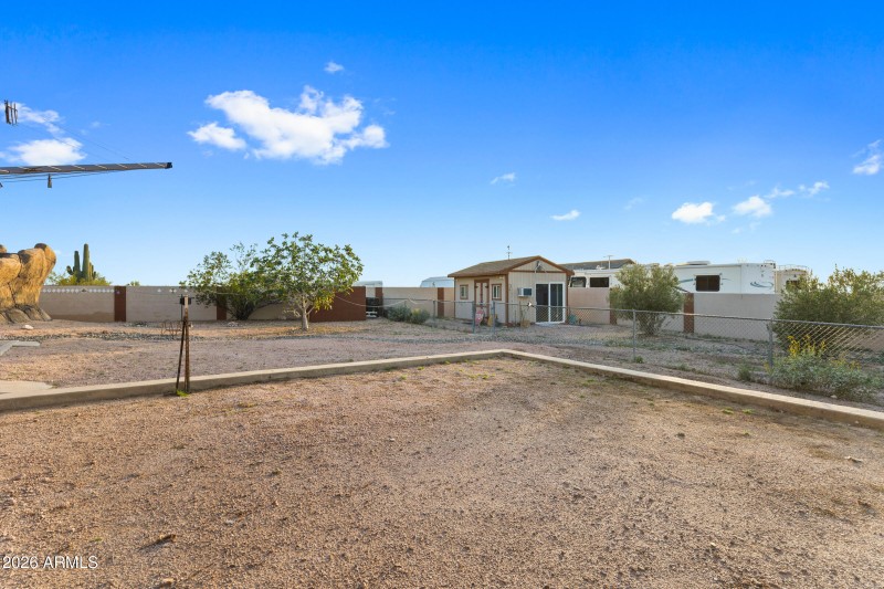 5029 E Roundup St-47