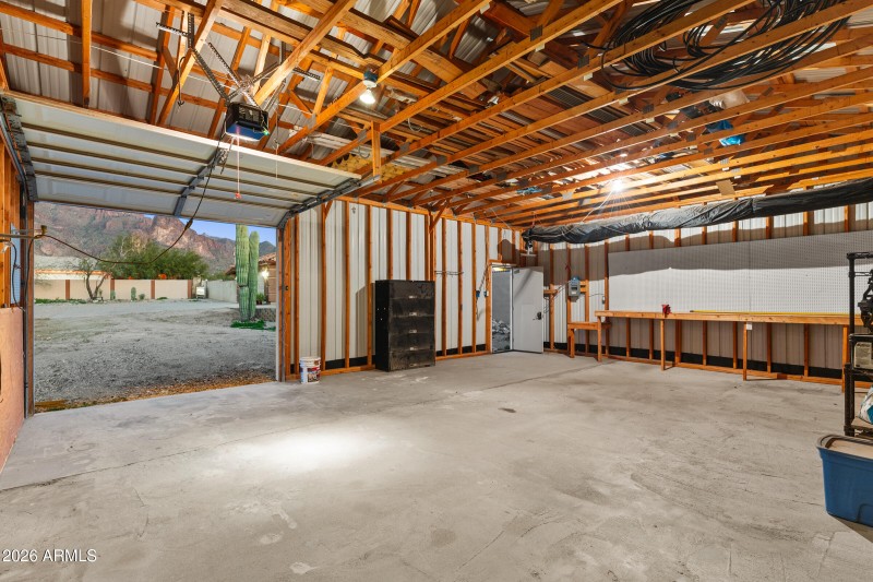 5029 E Roundup St-64