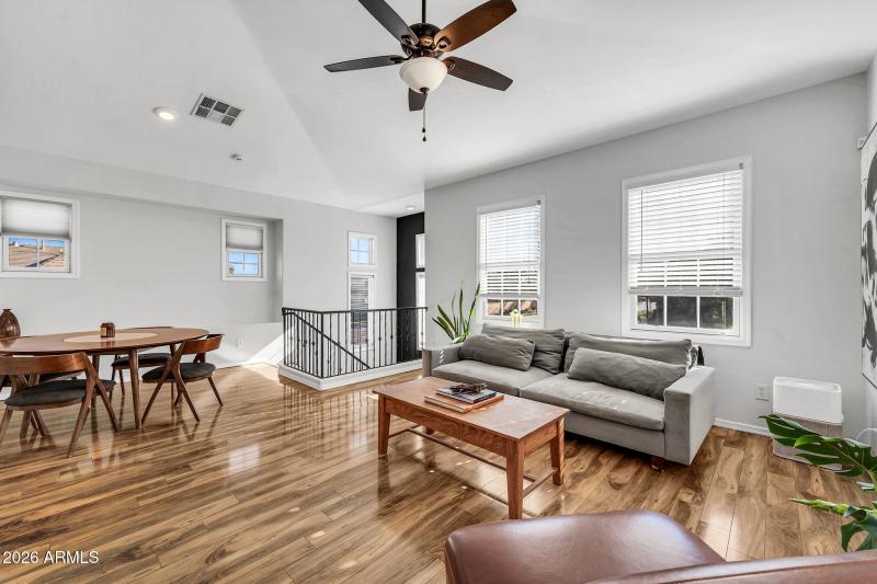 5627 S 21st Ter-11_(2048)