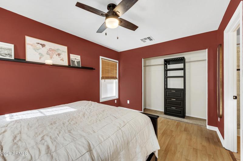 5627 S 21st Ter-18_(2048)