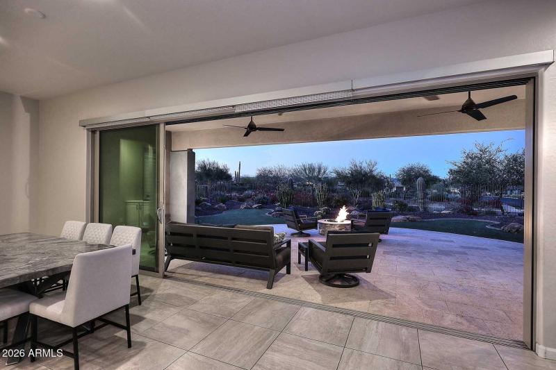 Night-Moving Wall of Glass