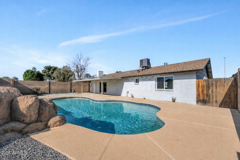 ChatGPT Image Jan 14, 2026, 08_47_29 AM