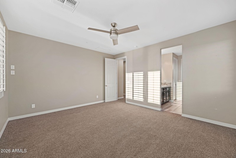 24-web-or-mls-32388-n-129th-dr