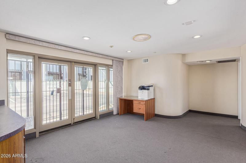 8545 N Black Canyon Highway-Phoenix, AZ