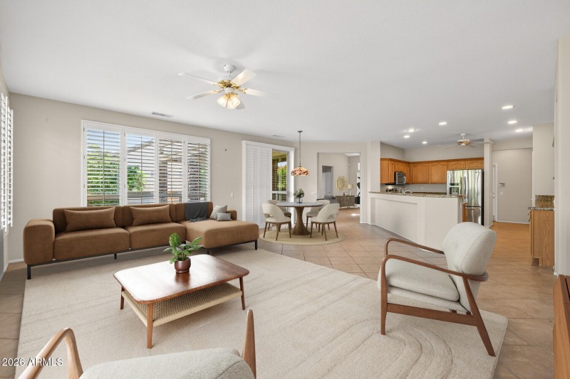 28_15816_W_La_Paloma_Dr_15816_W_La_Palom