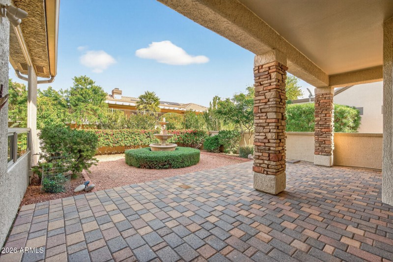 57_15816_W_La_Paloma_Dr50_mls