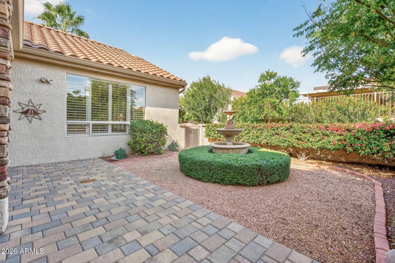 60_15816_W_La_Paloma_Dr52_mls