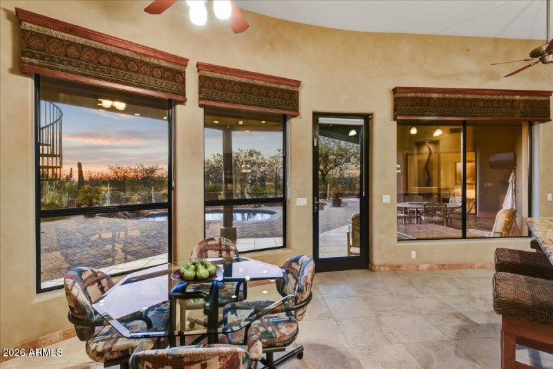Breakfast Nook