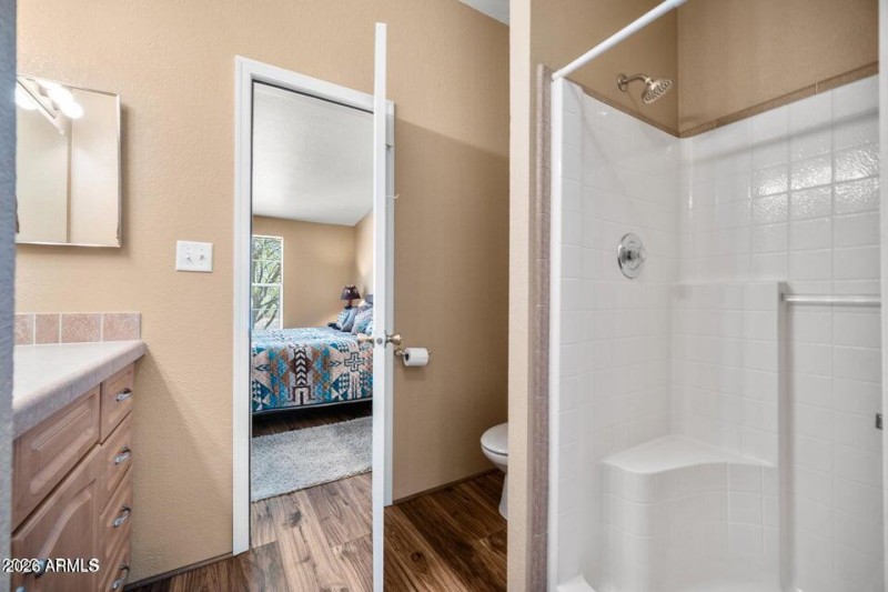 20220502210518601974000000-o