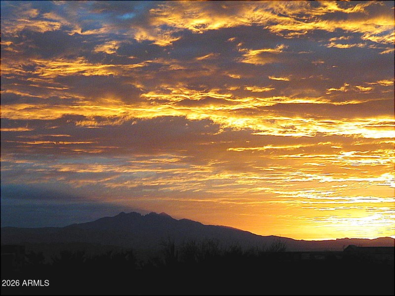 Sunrise over 4 Peaks