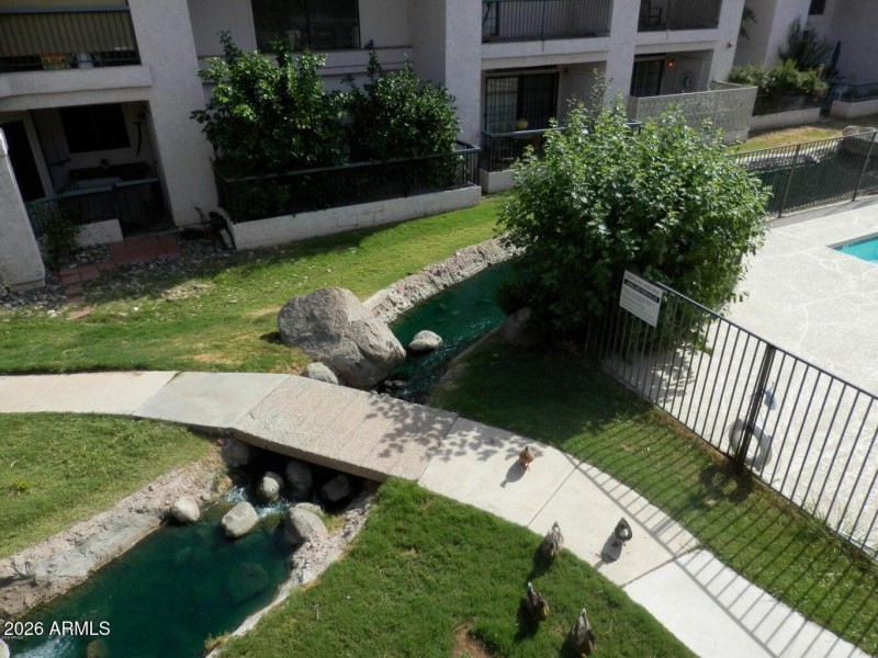 20150825164916356491000000-o