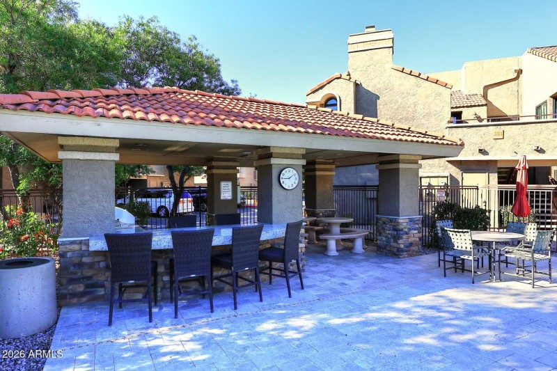 Milano Terrace-South Rmada