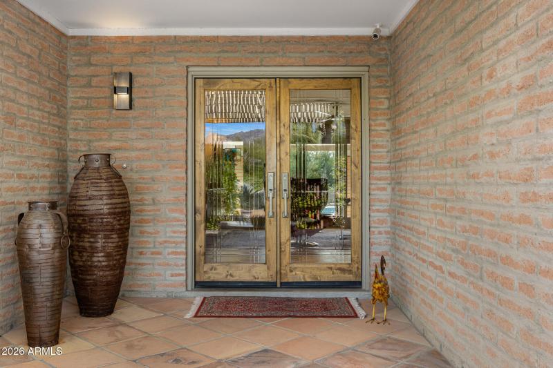 07front entrance