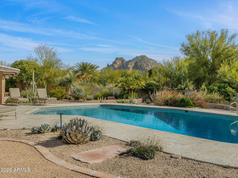 31backyard mountain views