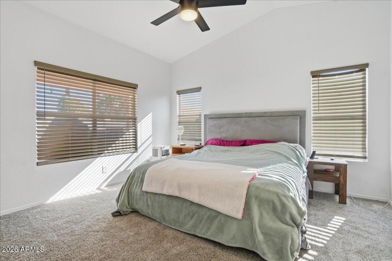 19-4013 E Alder Ave_RedHogMedia