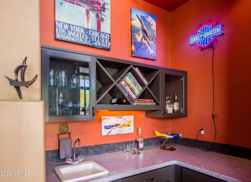 wet bar by the great room