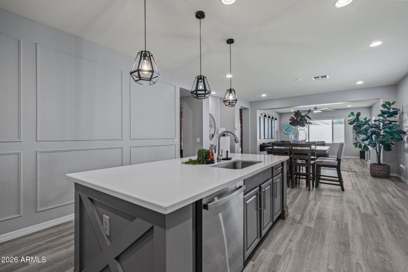 23-web-or-mls-9238 W Buckhorn Trail Revi