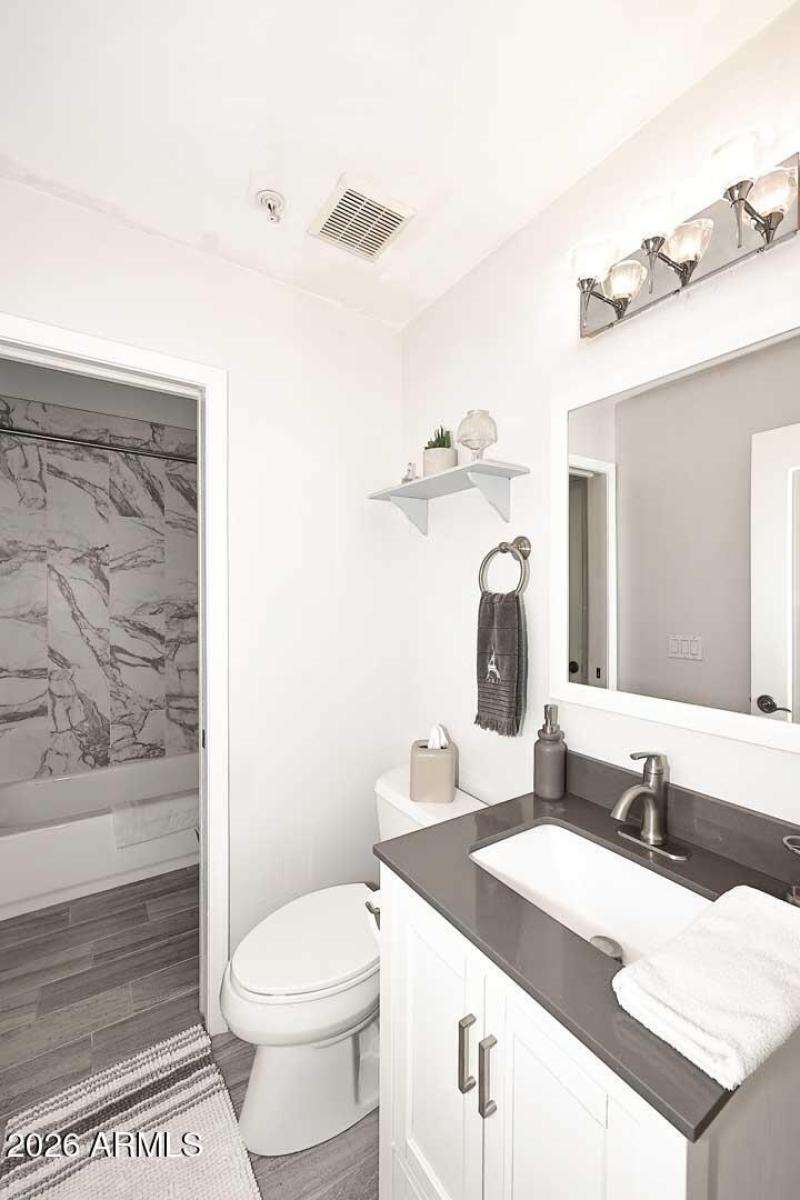 Guest Bedroom-Ensuite