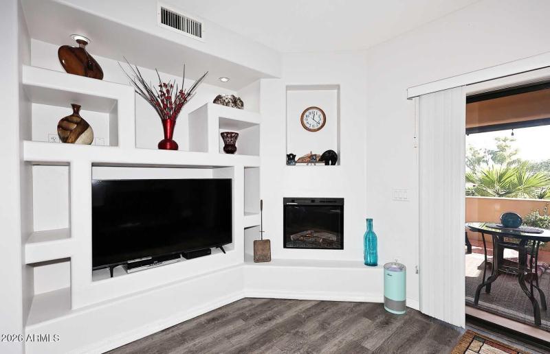 Great Room-Fireplace