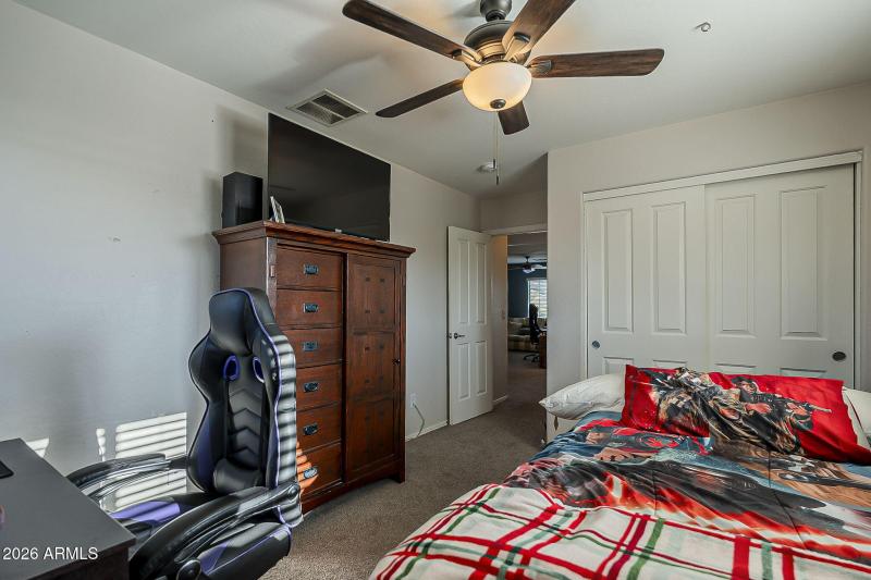 35-web-or-mls-Phelps-35